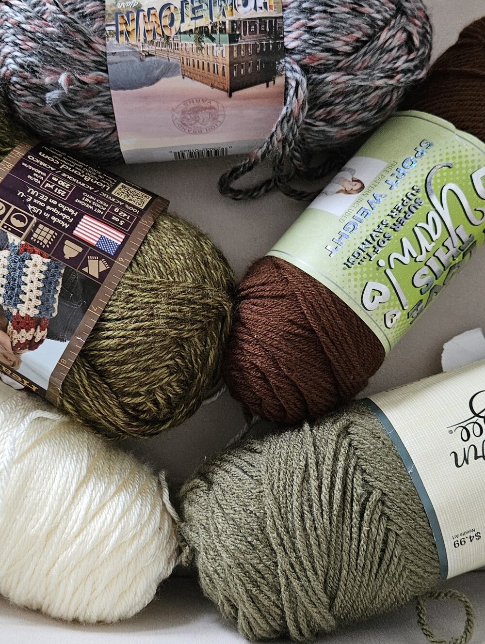 All new, clean 6 skein's yarn. These skeins of Yarn need a new home.